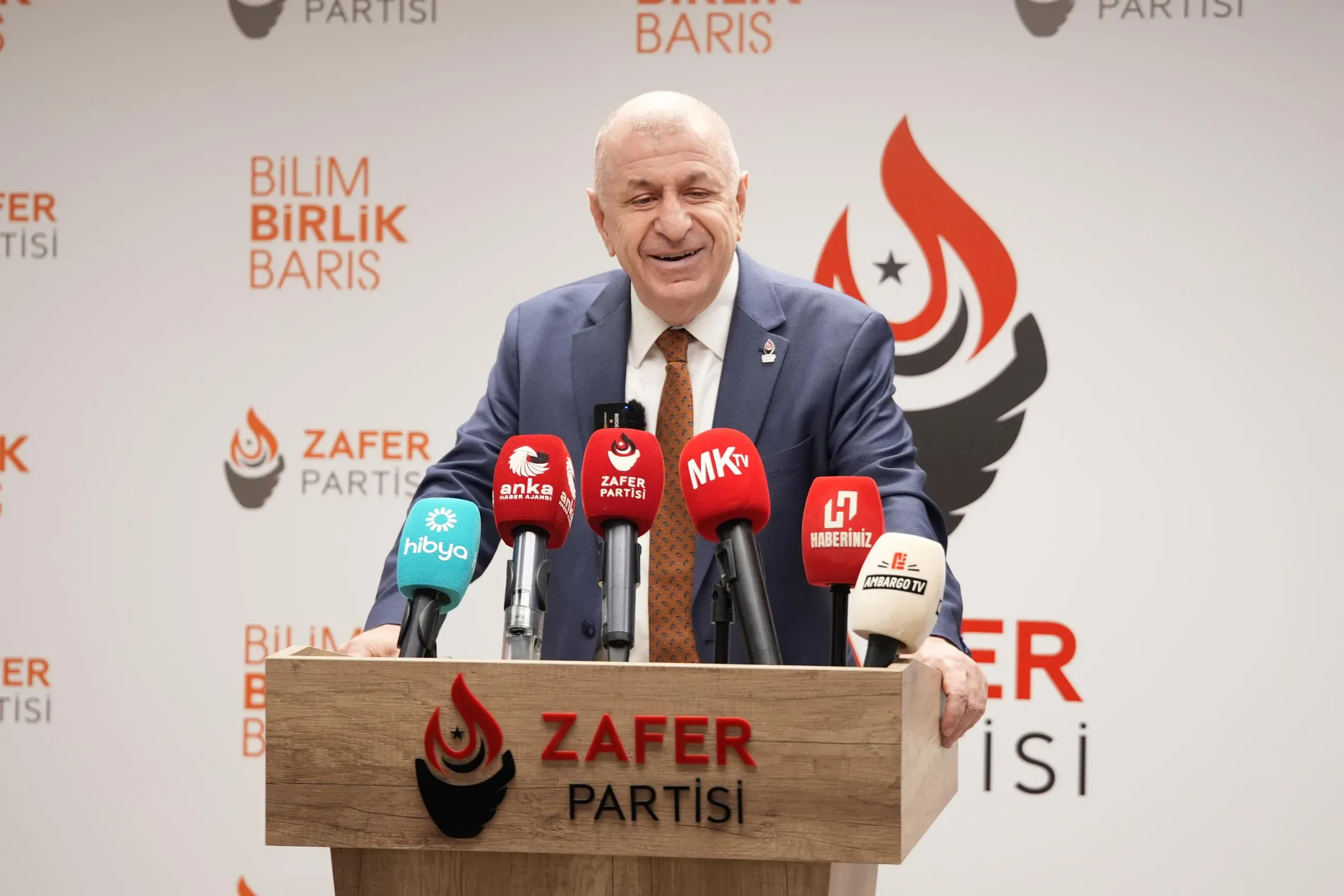 “EĞER BİR İKTİDAR SEÇİM SANDIĞINDAN KAÇIYORSA, BAŞARISIZ OLDUĞUNU KABUL EDİYOR DEMEKTİR”